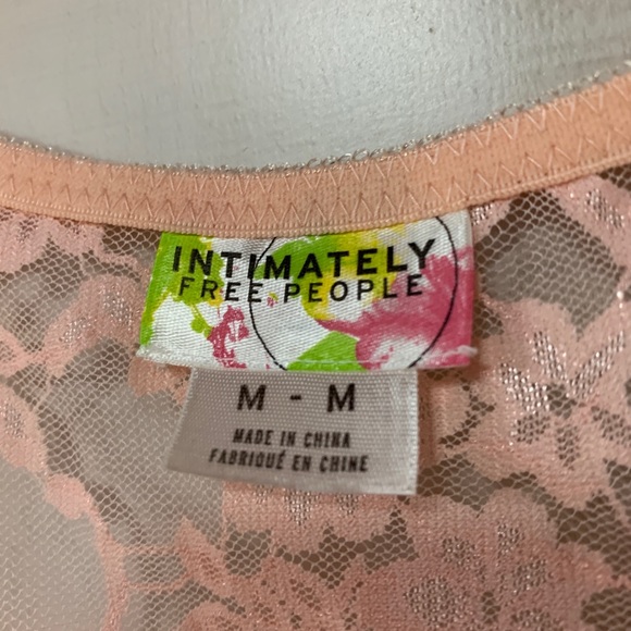 Intimately Free People Floral Peach Lace Tank M - Picture 3 of 6